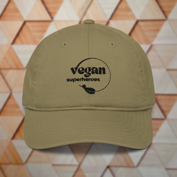 Dad Hat Cap (Bio-Baumwolle) - Vegan Superheroes Logo (gestickt) – Bild 3